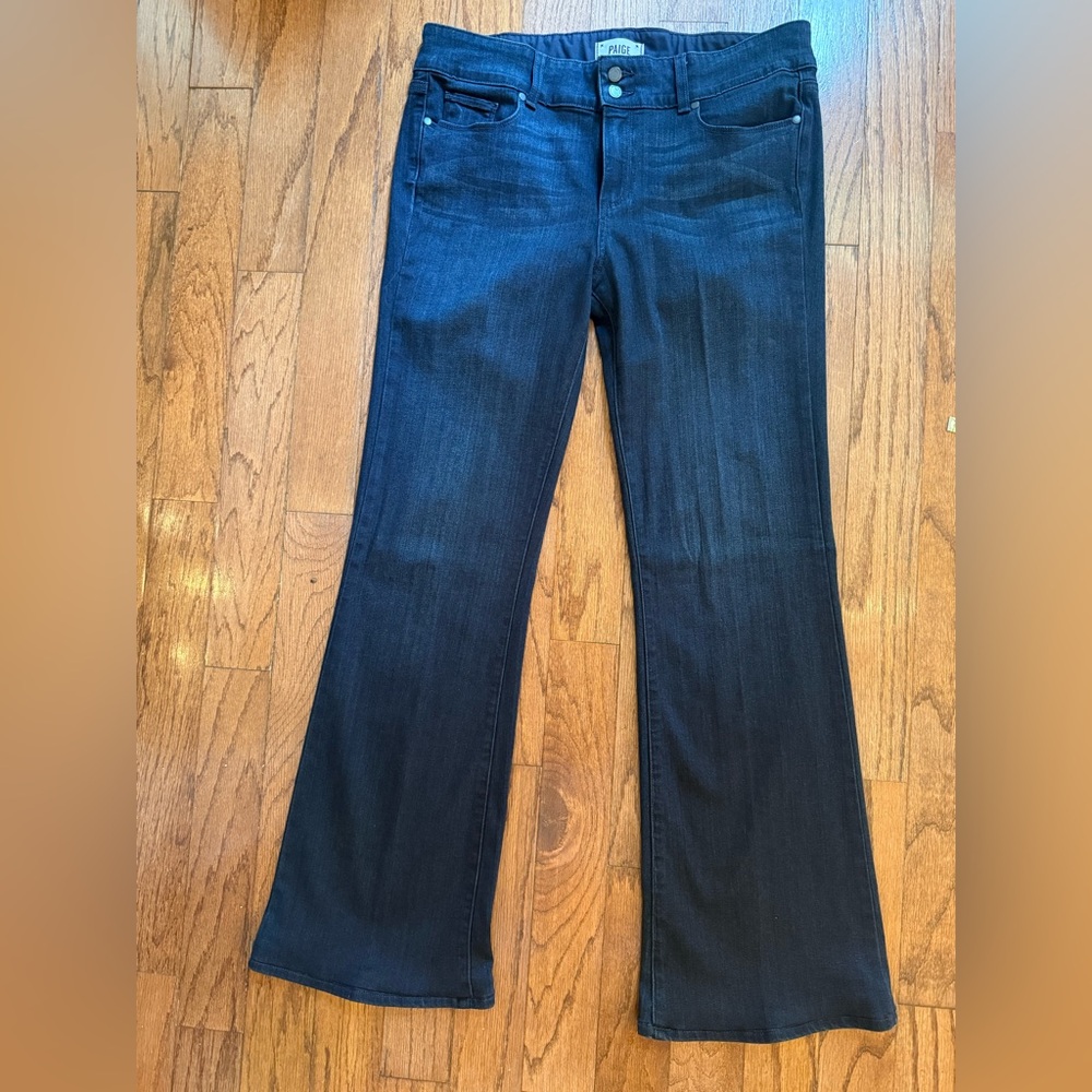 PAIGE -MAE Hidden Bootcut Jean
